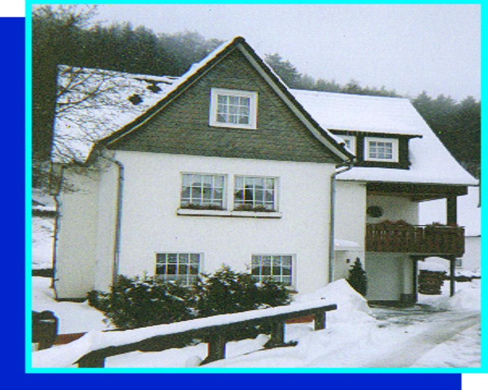 Pension Deimel Hallenberg Bagian luar foto