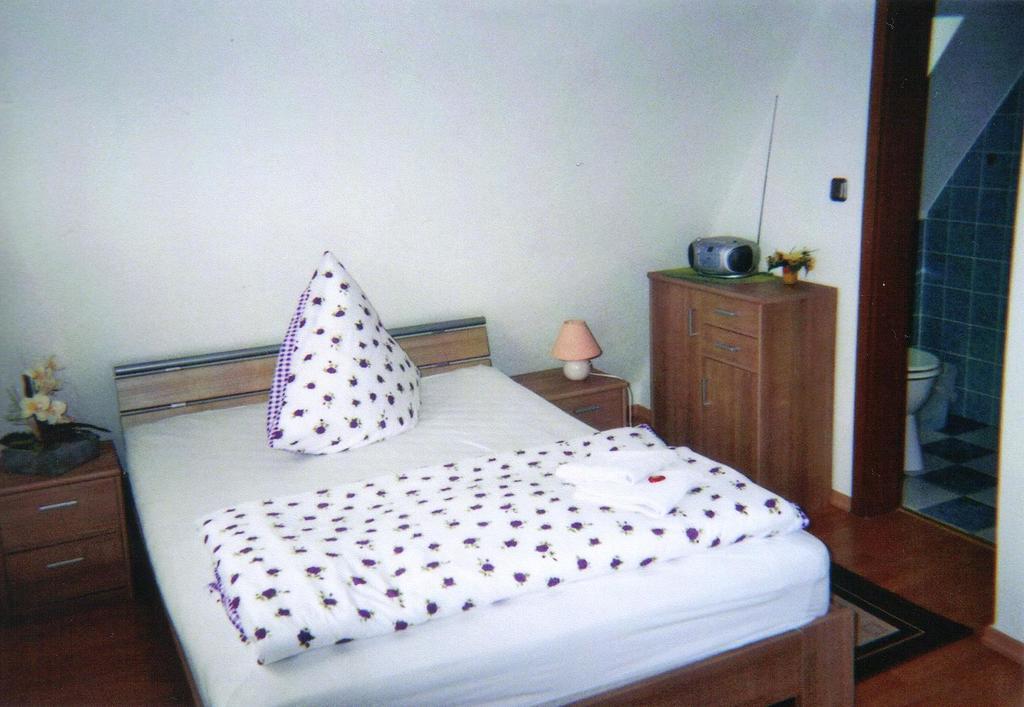 Pension Deimel Hallenberg Ruang foto
